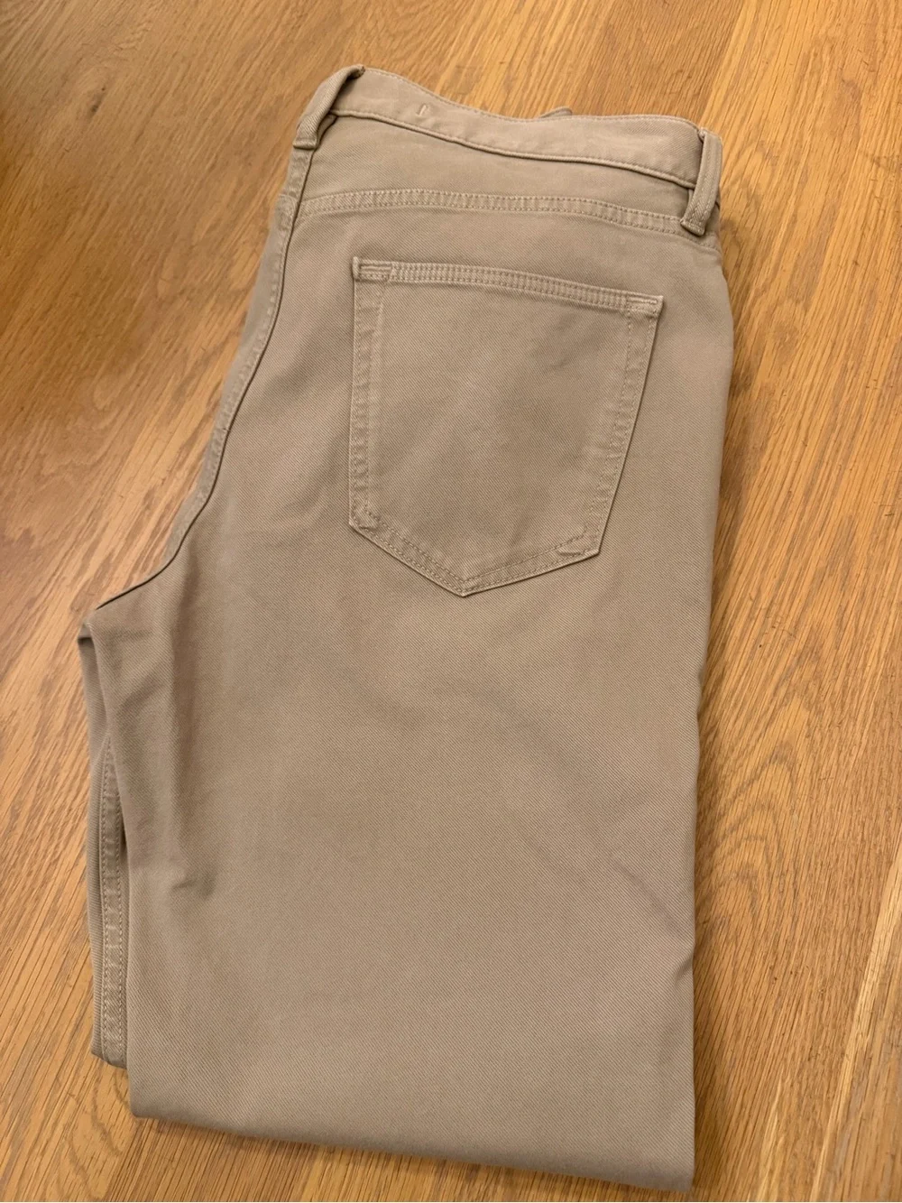 Banana Republic light khaki beige Traveler pants